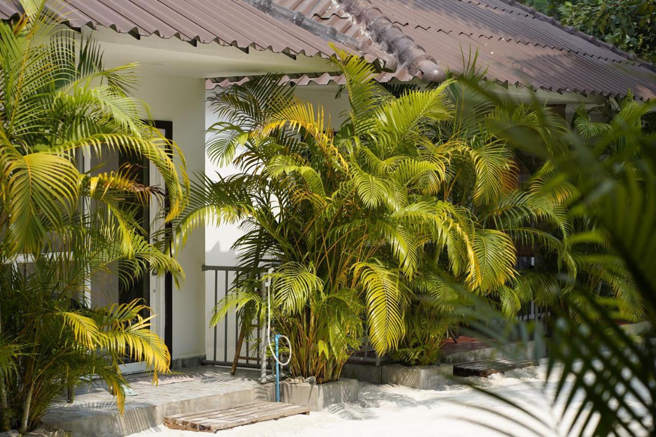 White Sand Ark Resort Sok San Village Exterior foto