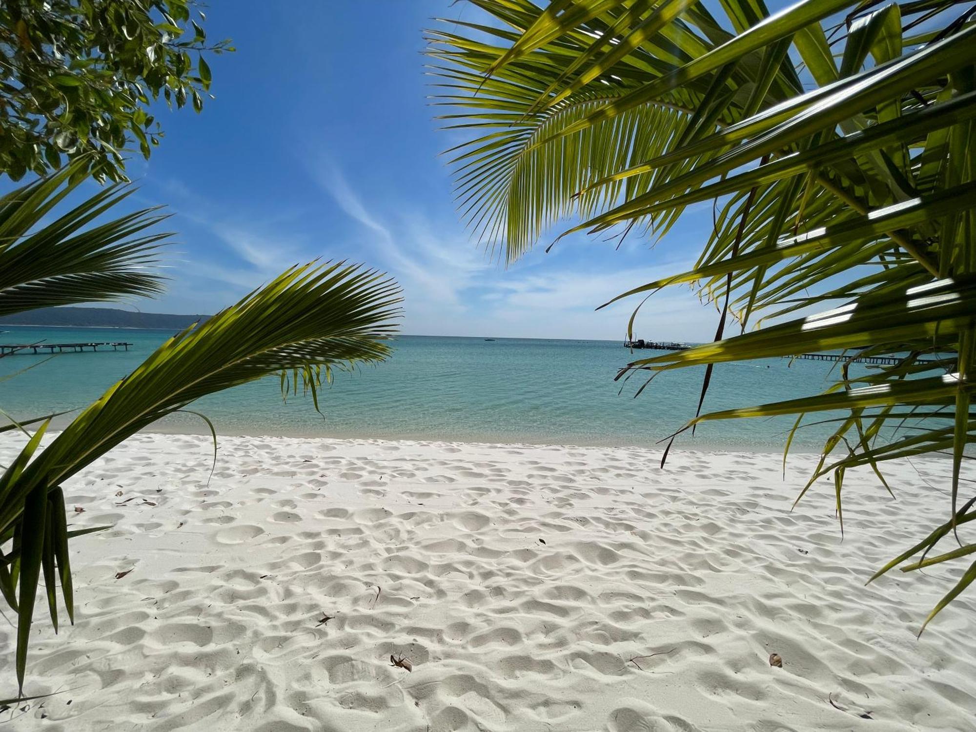 White Sand Ark Resort Sok San Village Exterior foto