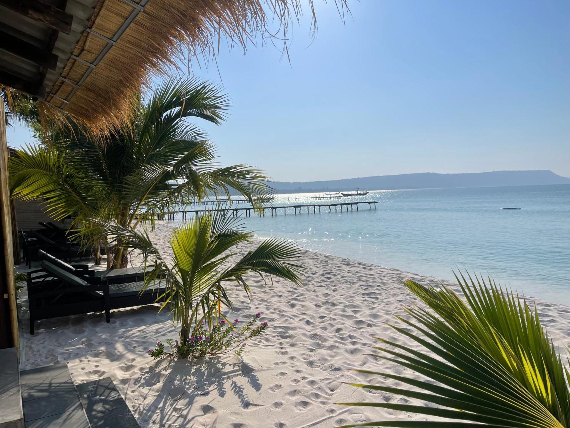 White Sand Ark Resort Sok San Village Exterior foto